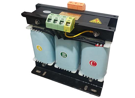 SBK系列三相变压器细节3